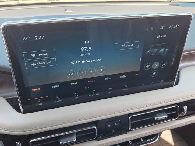 Used 2022 Lincoln Nautilus Reserve w/ Luxury Package image 20