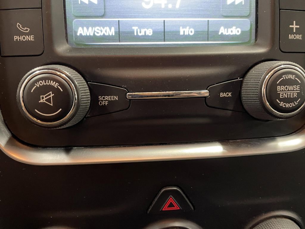 Used 2015 RAM 1500 Express AWD/4WD image 13