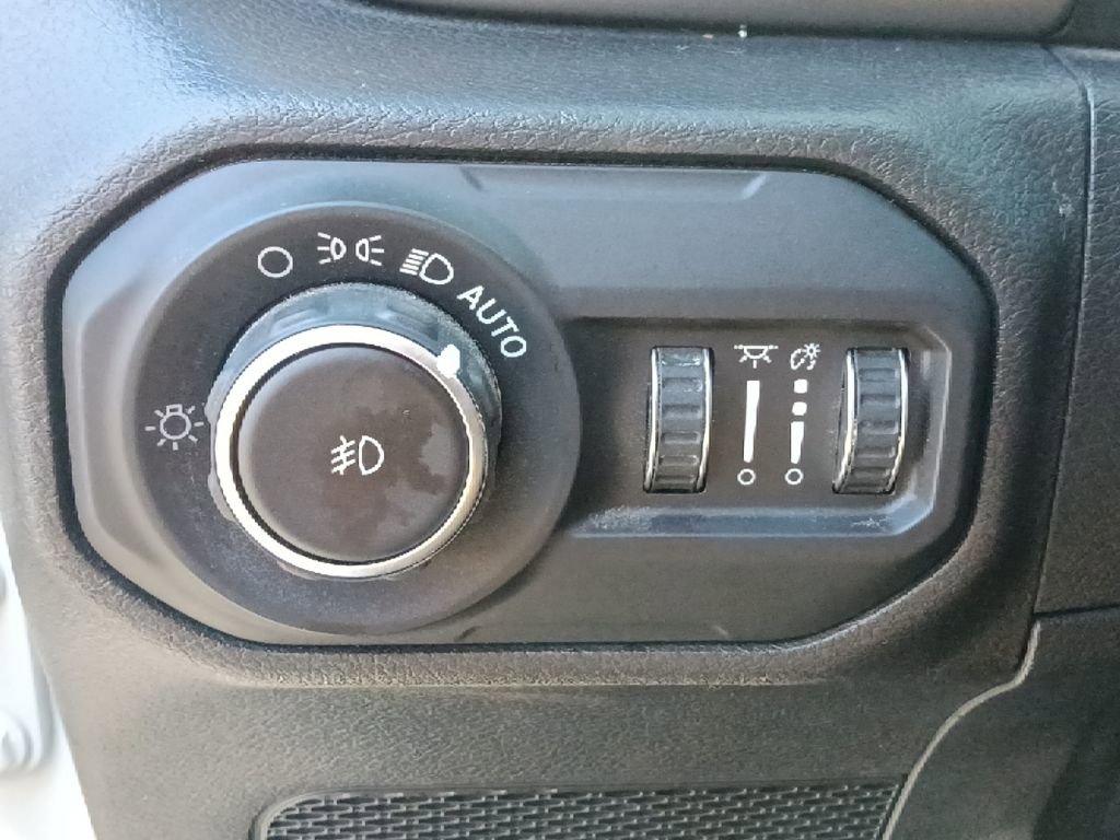 Used 2021 Jeep Wrangler Unlimited Rubicon image 17