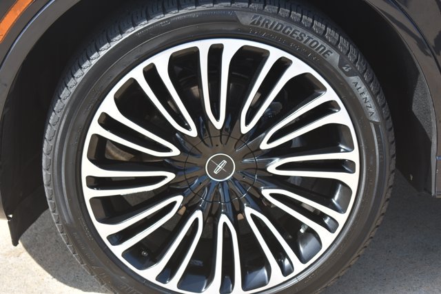 Used 2021 Lincoln Aviator Black Label w/ Dynamic Handling Package AWD/4WD image 8