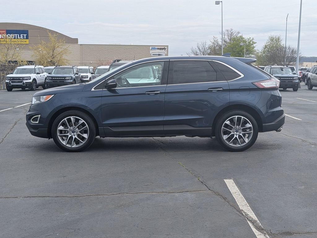 Used 2017 Ford Edge Titanium w/ Equipment Group 301A image 5