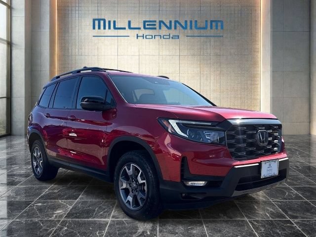 Certified 2023 Honda Passport TrailSport image 7