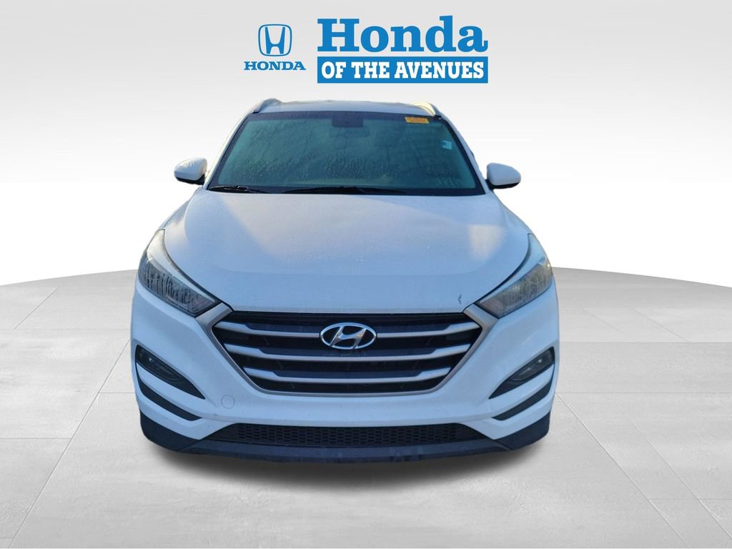 Used 2018 Hyundai Tucson SEL image 2