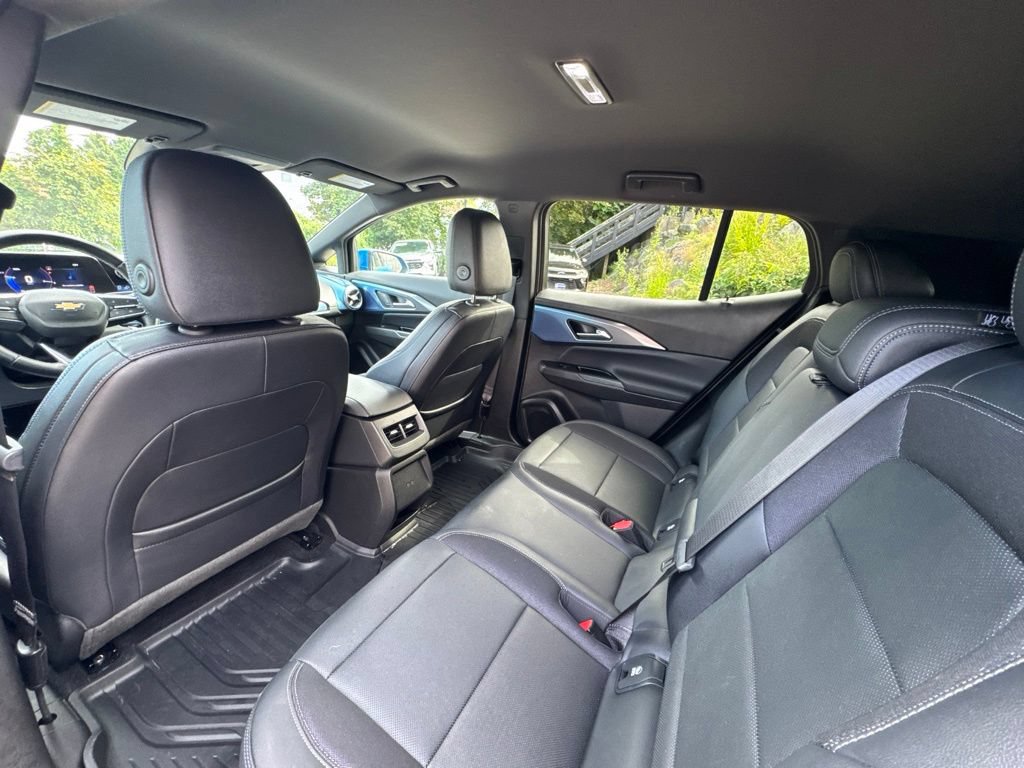 Used 2024 Chevrolet Equinox EV LT FWD image 19