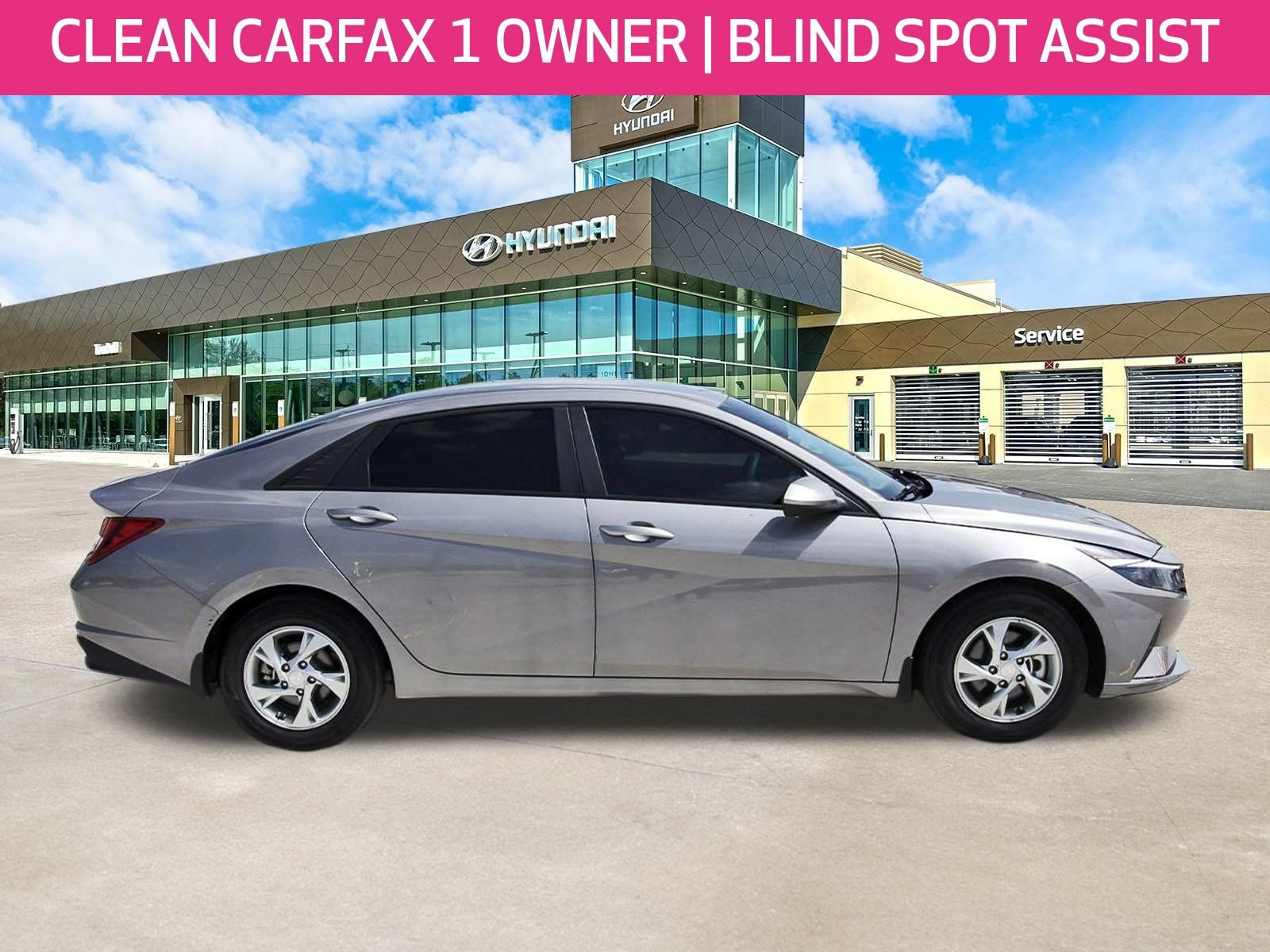 Used 2023 Hyundai Elantra SE FWD image 4