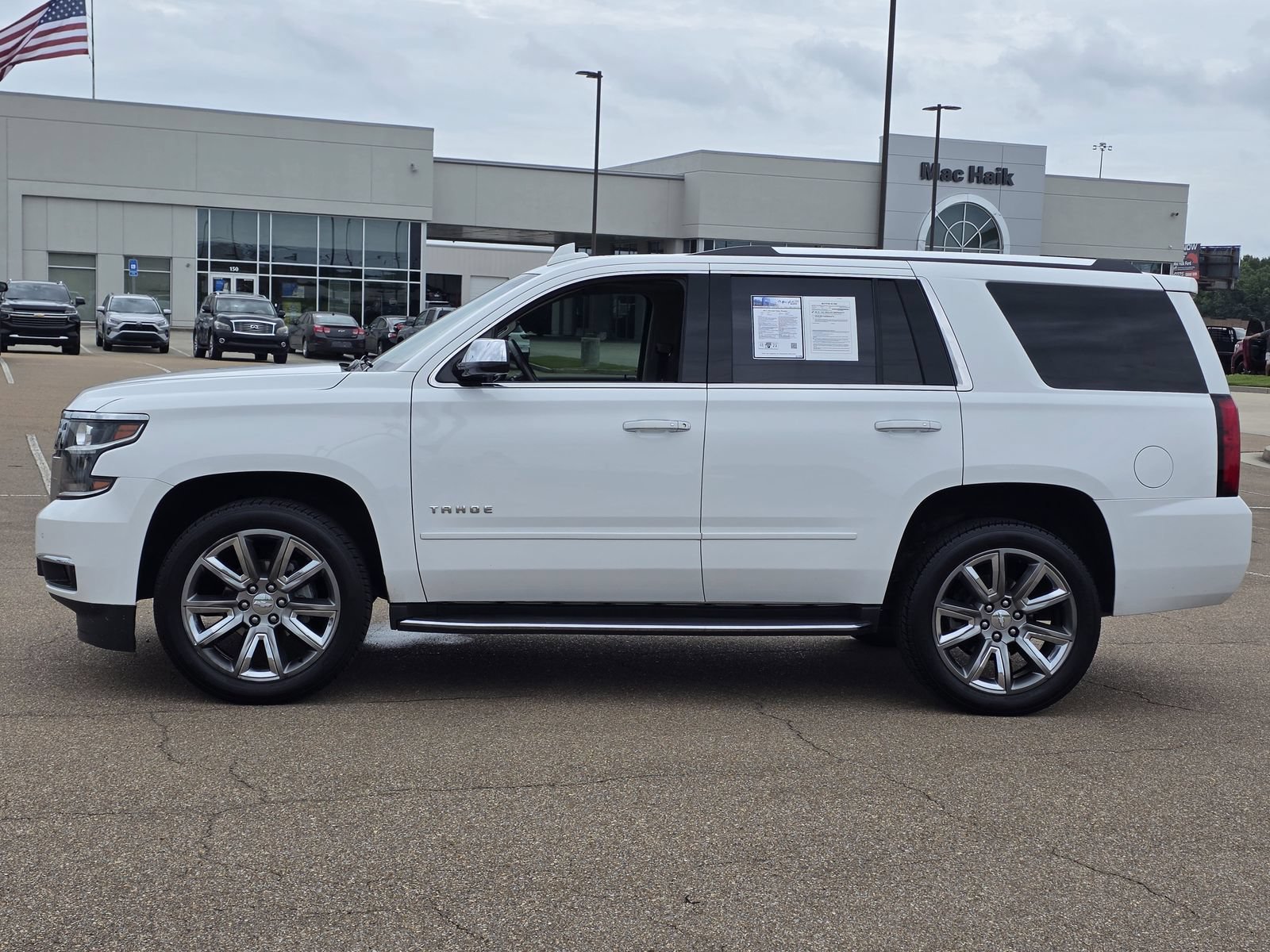 Used 2017 Chevrolet Tahoe Premier RWD image 8