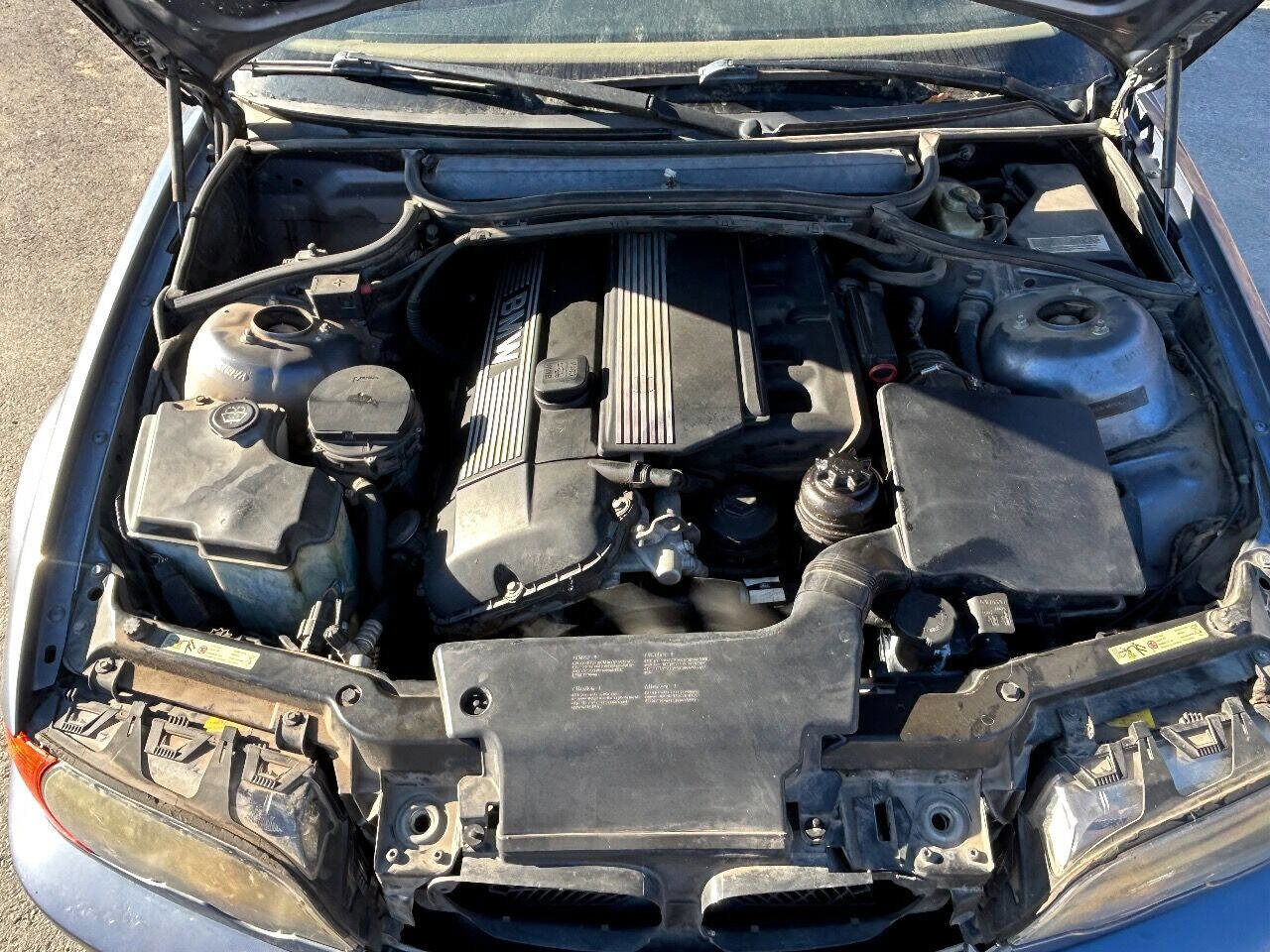 Used 2001 BMW 325Ci Convertible RWD image 14