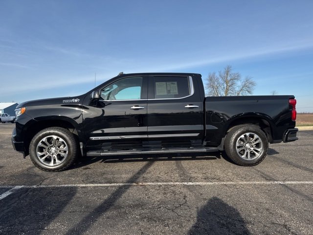 Used 2024 Chevrolet Silverado 1500 High Country w/ Z71 Off-Road Package image 6