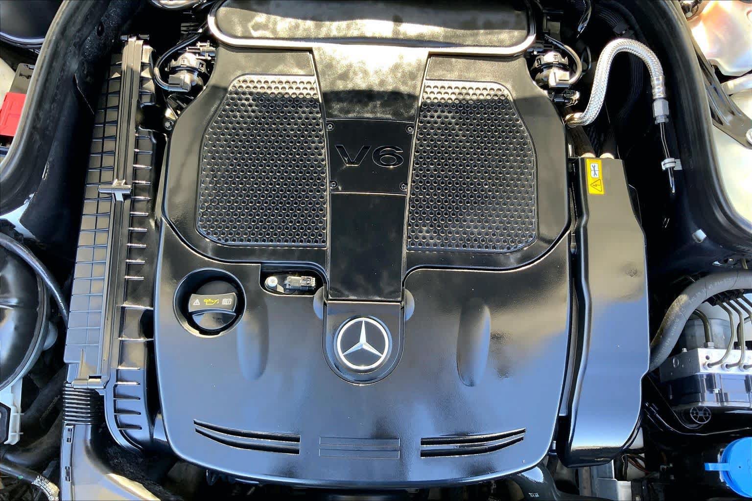 Used 2014 Mercedes-Benz E 350 Sedan image 32