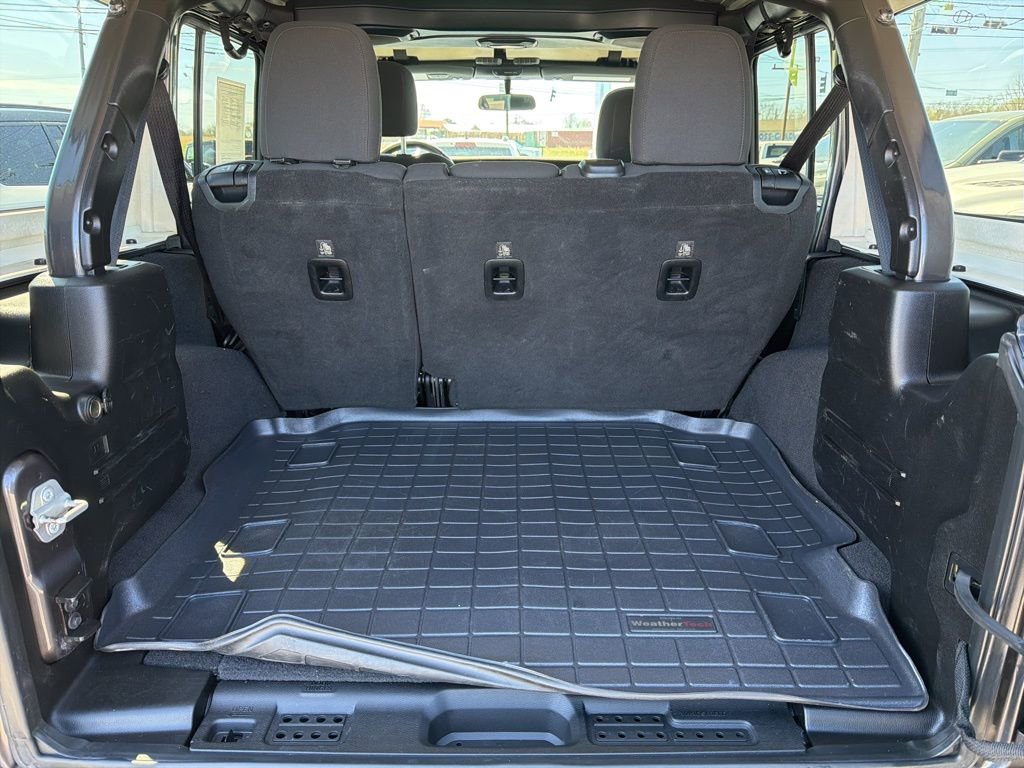 Used 2018 Jeep Wrangler Unlimited Sport S image 10