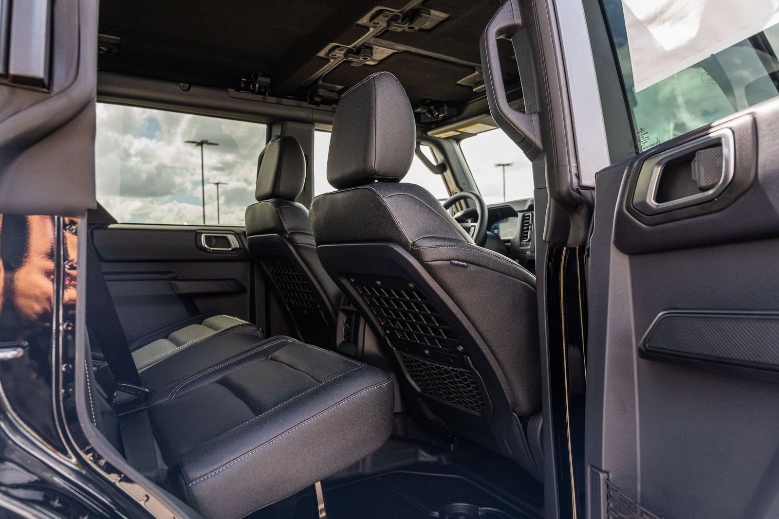 New 2026 Ford Bronco Badlands AWD/4WD image 9