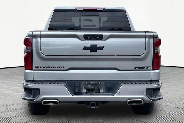 Used 2024 Chevrolet Silverado 1500 RST w/ Convenience Package II AWD/4WD image 6