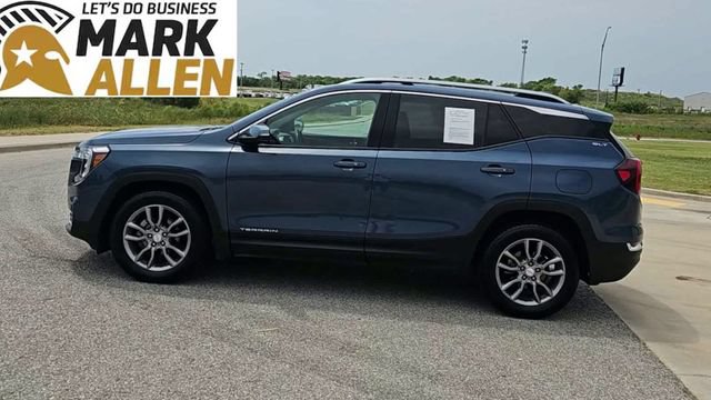 Used 2024 GMC Terrain SLT FWD image 5