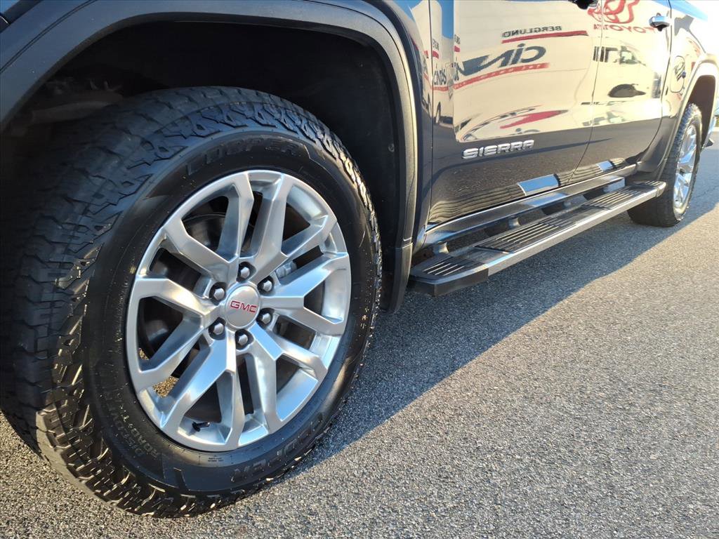 Used 2019 GMC Sierra 1500 SLT w/ SLT Premium Package image 9