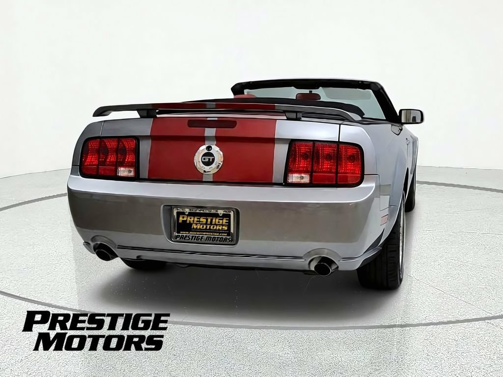 Used 2007 Ford Mustang GT RWD image 7