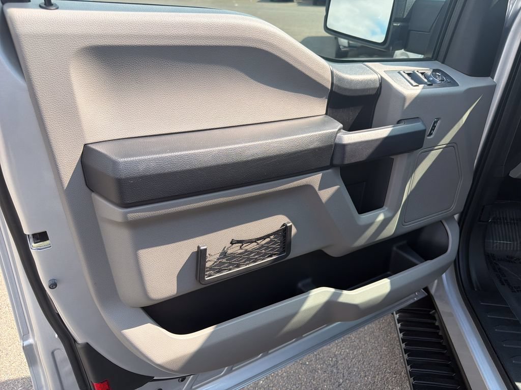 Used 2017 Ford F150 XL w/ Equipment Group 101A Mid AWD/4WD image 10