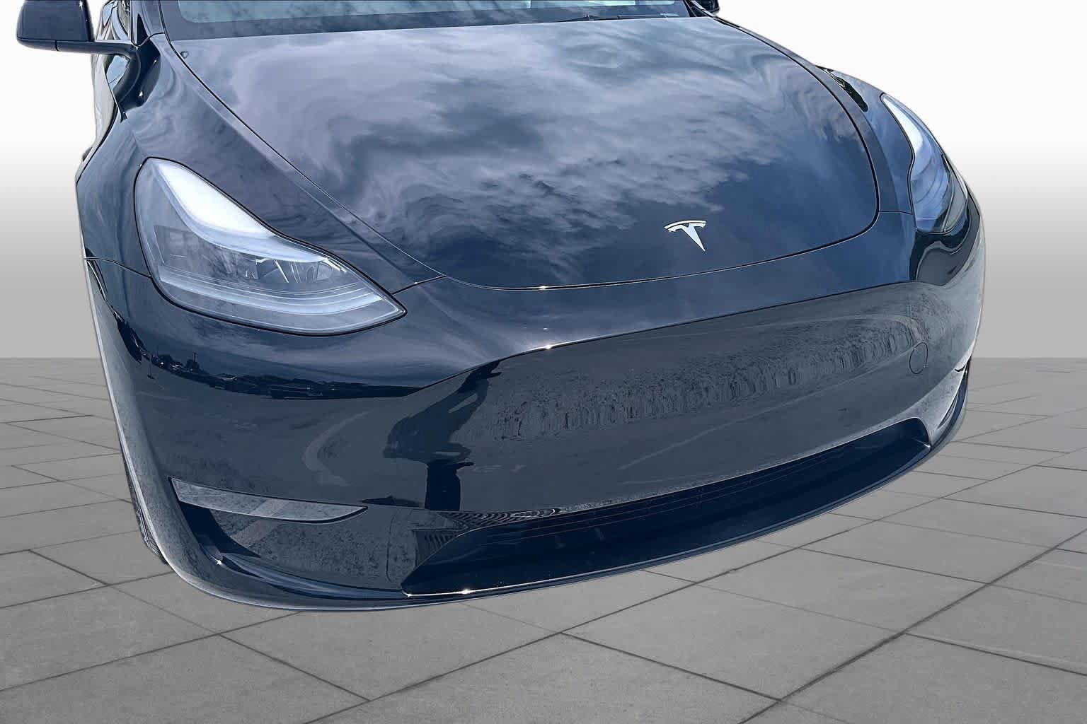 Used 2025 Tesla Model Y Performance AWD/4WD image 28