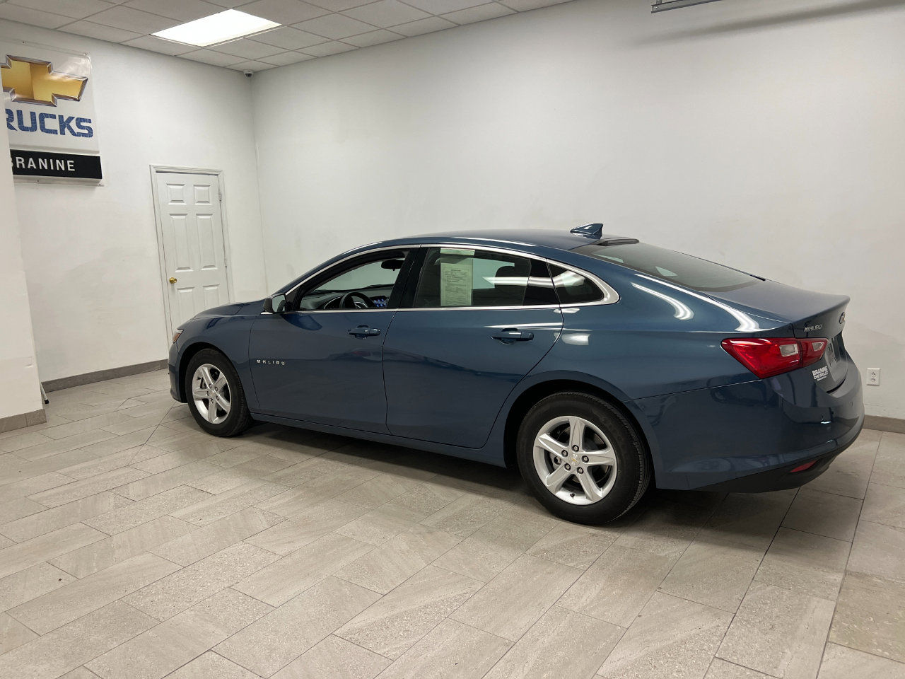 Used 2024 Chevrolet Malibu LT image 14