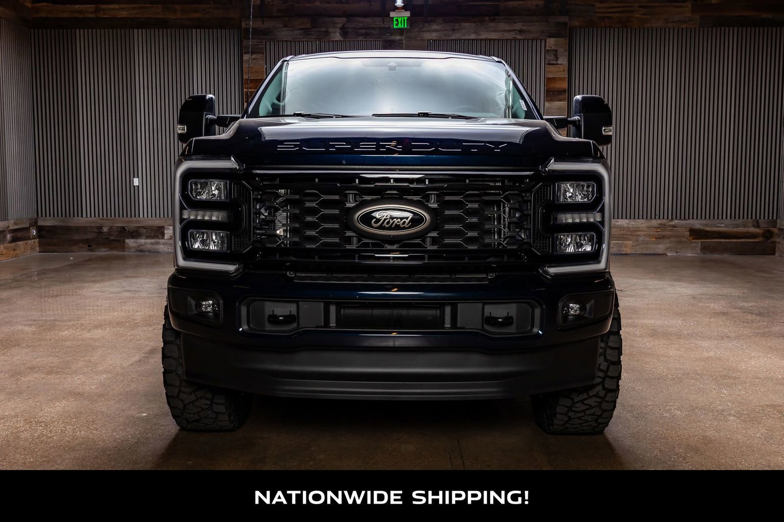 Used 2025 Ford F350 Lariat w/ Black Appearance Package image 4