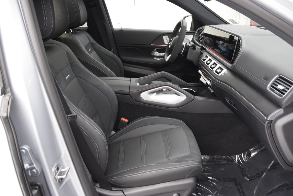 New 2026 Mercedes-Benz GLE 53 AMG 4MATIC Coupe image 16