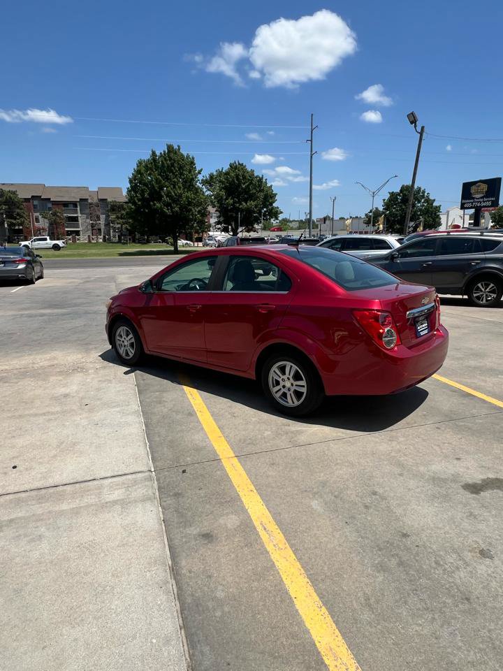 Used 2014 Chevrolet Sonic LT FWD image 7