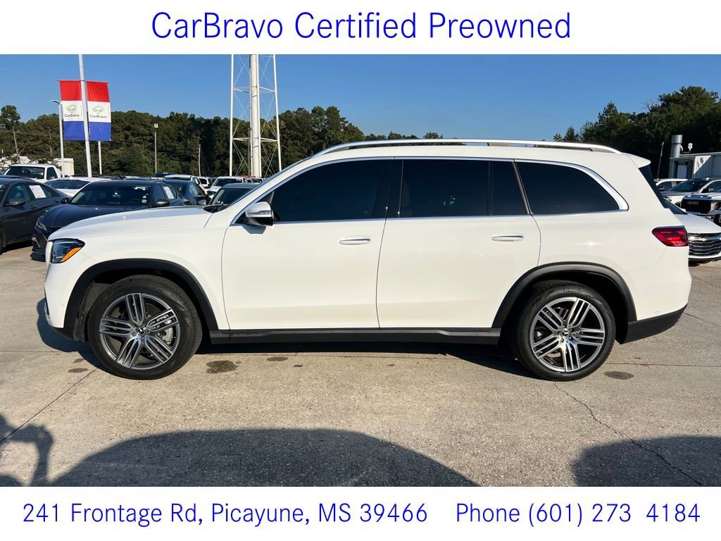 Used 2024 Mercedes-Benz GLS 450 4MATIC image 3