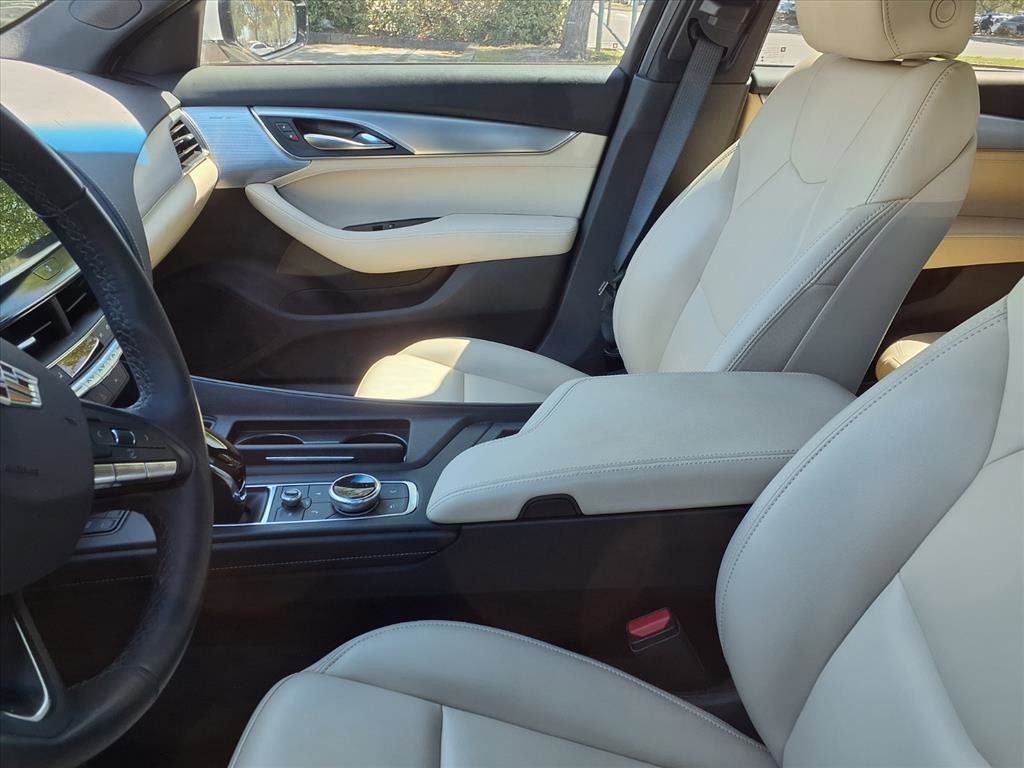 Used 2024 Cadillac CT5 Luxury w/ Sun And Sound Package image 11