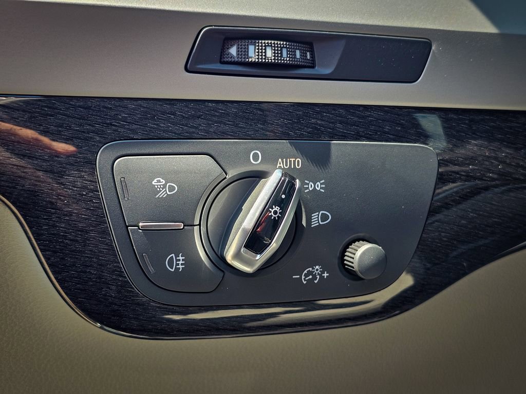 Used 2018 Audi Q7 2.0T Premium Plus w/ Premium Plus Package AWD/4WD image 16