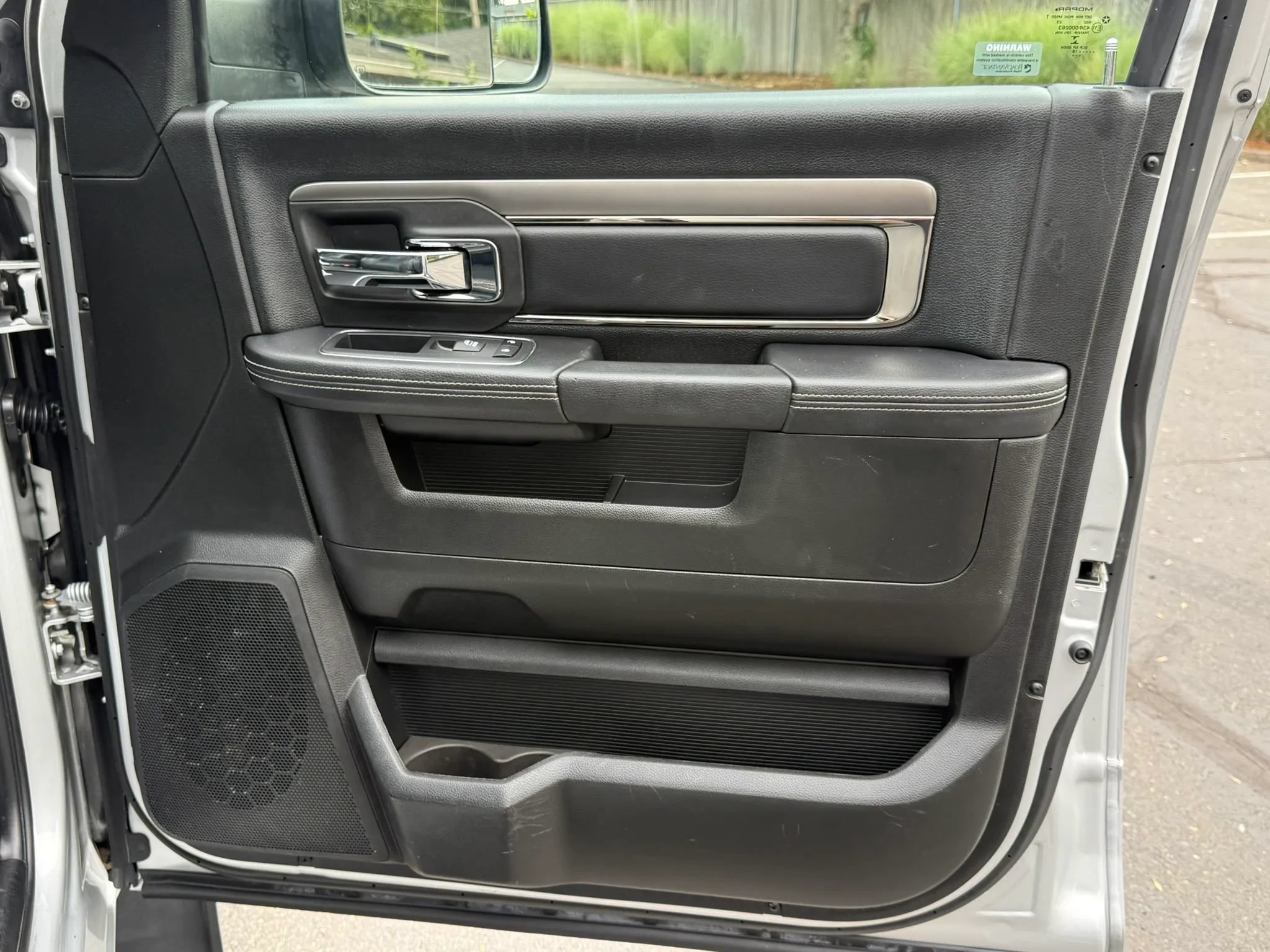 Used 2018 RAM 2500 Laramie w/ Sport Appearance Group AWD/4WD image 20
