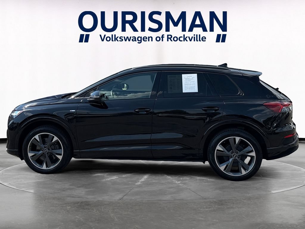 Used 2023 Audi Q4 e-tron Premium Plus w/ Premium Plus AWD/4WD image 3