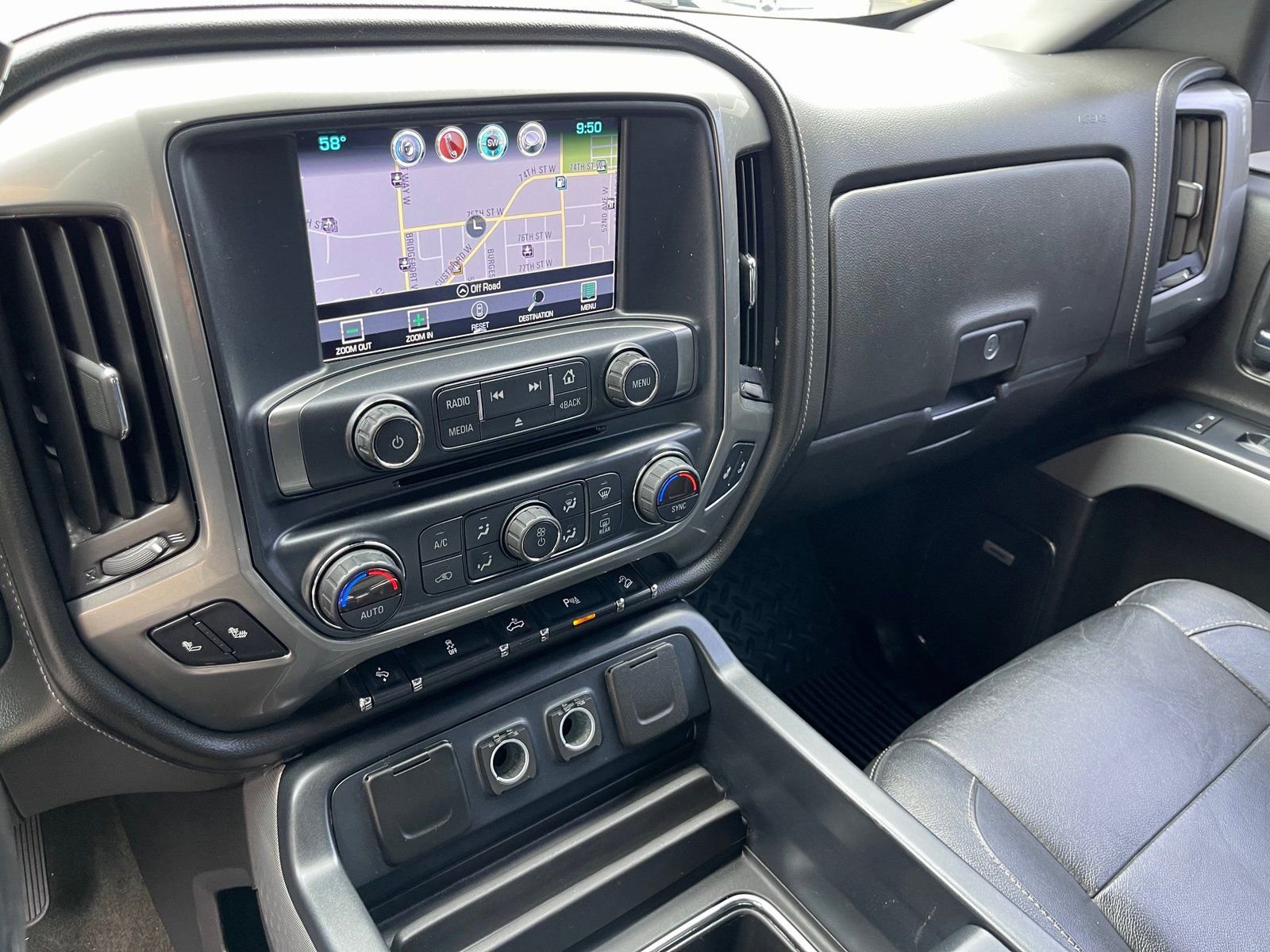 Used 2018 Chevrolet Silverado 1500 LTZ Z71 w/ LTZ Plus Package AWD/4WD image 24