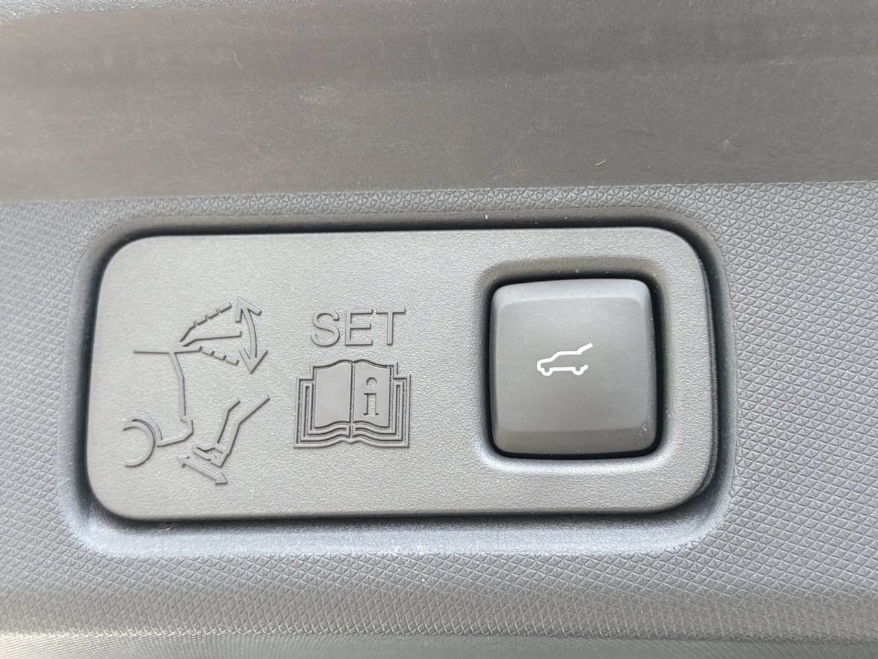 Certified 2023 Ford Mustang Mach-E Premium RWD image 9