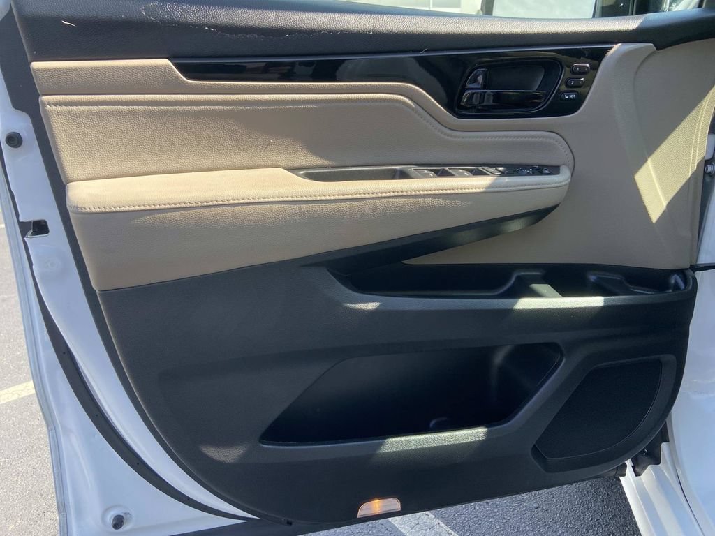 Used 2023 Honda Odyssey Elite image 25