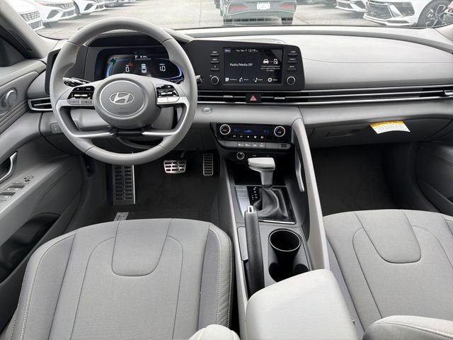 New 2026 Hyundai Elantra Sport image 23