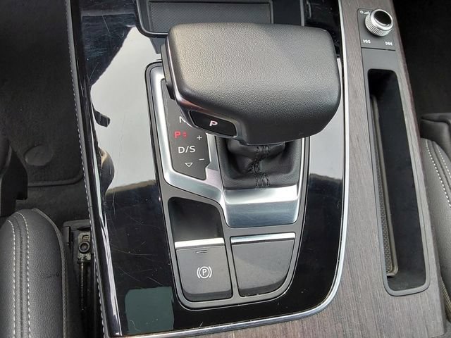 Used 2024 Audi Q5 2.0T Premium Plus AWD/4WD image 31