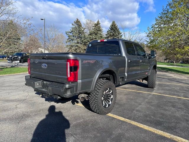 Used 2024 Ford F250 Lariat w/ Lariat Ultimate Package image 3