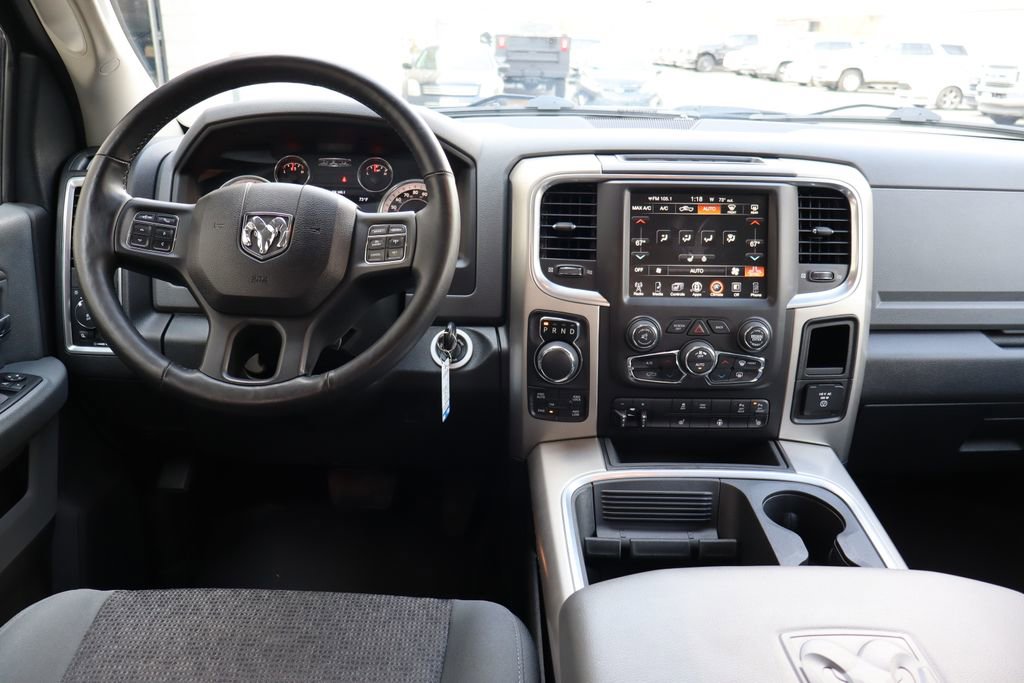 Used 2017 RAM 1500 Big Horn AWD/4WD image 5