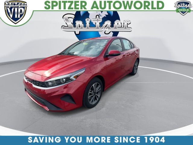 Certified 2023 Kia Forte LXS w/ LXS Technology Package FWD image 4