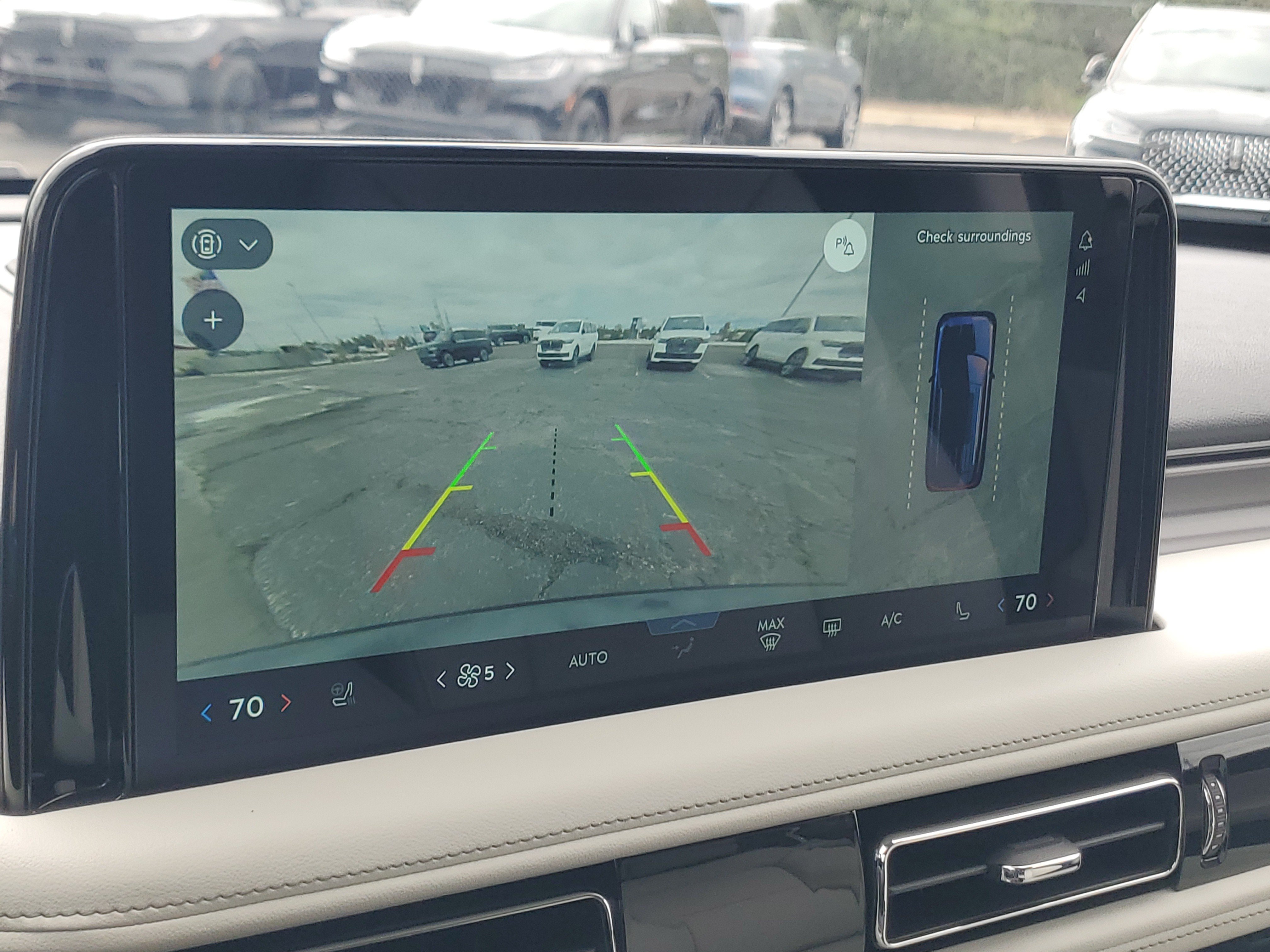New 2027 Lincoln Aviator AWD image 20