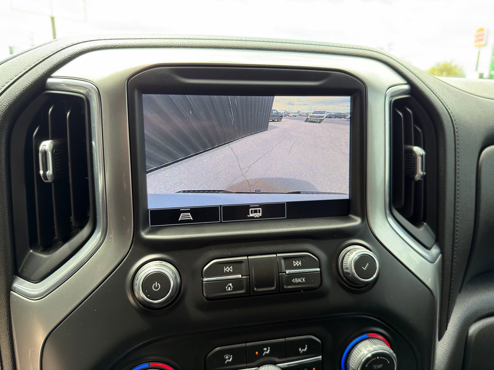 Used 2022 Chevrolet Silverado 1500 LT w/ All Star Edition Plus AWD/4WD image 26