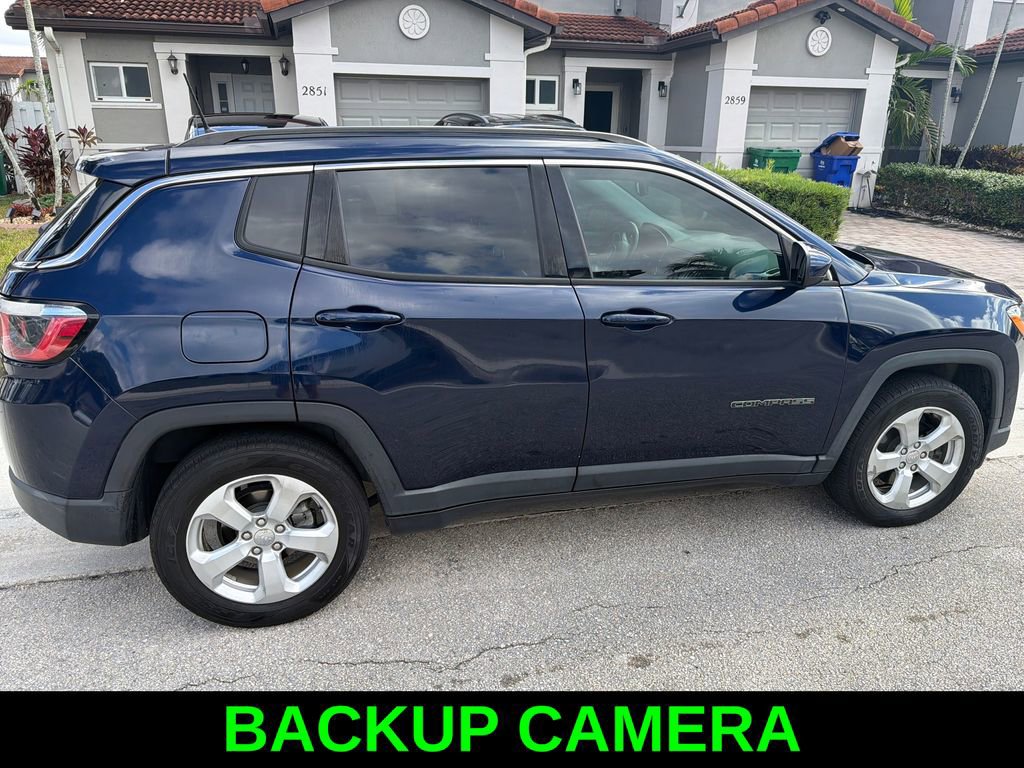 Certified 2019 Jeep Compass Latitude image 3