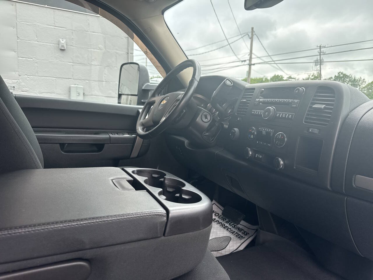 Used 2014 Chevrolet Silverado 2500 LT w/ Custom Sport Truck Package AWD/4WD image 25