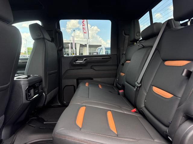 New 2026 GMC Sierra 2500 AT4 w/ AT4 Premium Plus Package AWD/4WD image 11