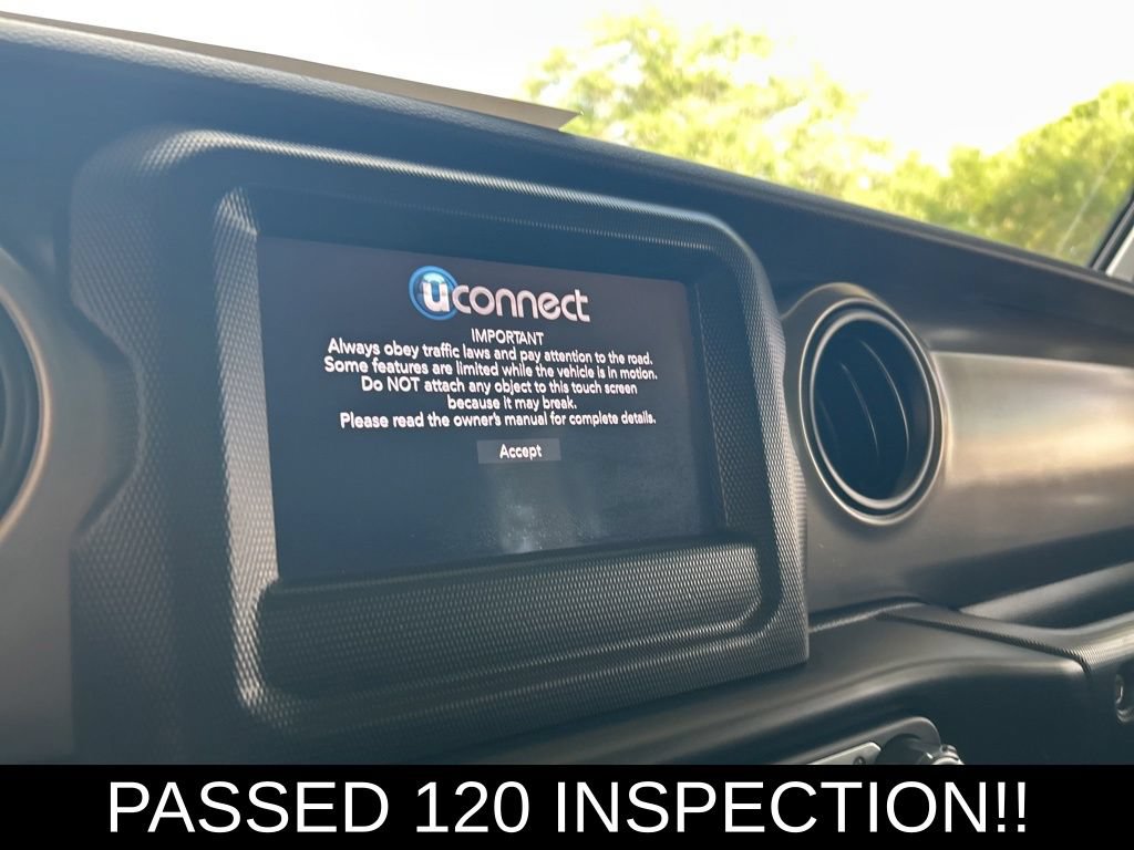Used 2018 Jeep Wrangler Unlimited Sport S AWD/4WD image 9