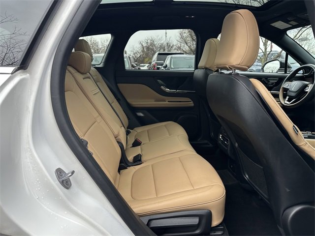 Certified 2022 Lincoln Corsair Reserve w/ Equipment Group 201A image 37