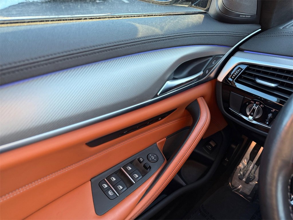 Certified 2023 BMW M5 Base w/ Executive Package image 29