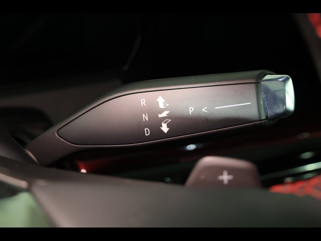 Used 2024 Chevrolet Traverse RS w/ LPO, Floor Liner Package image 31