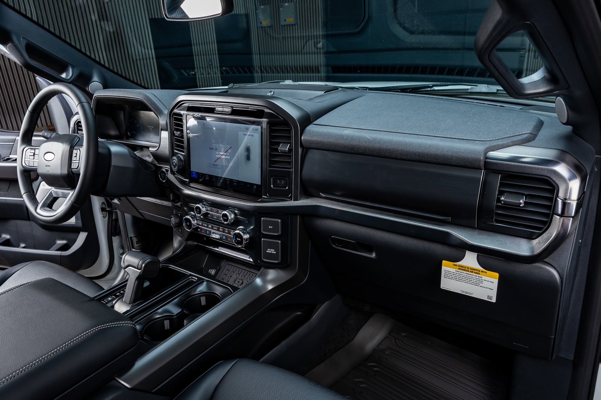 Used 2026 Ford F150 Lariat AWD/4WD image 18