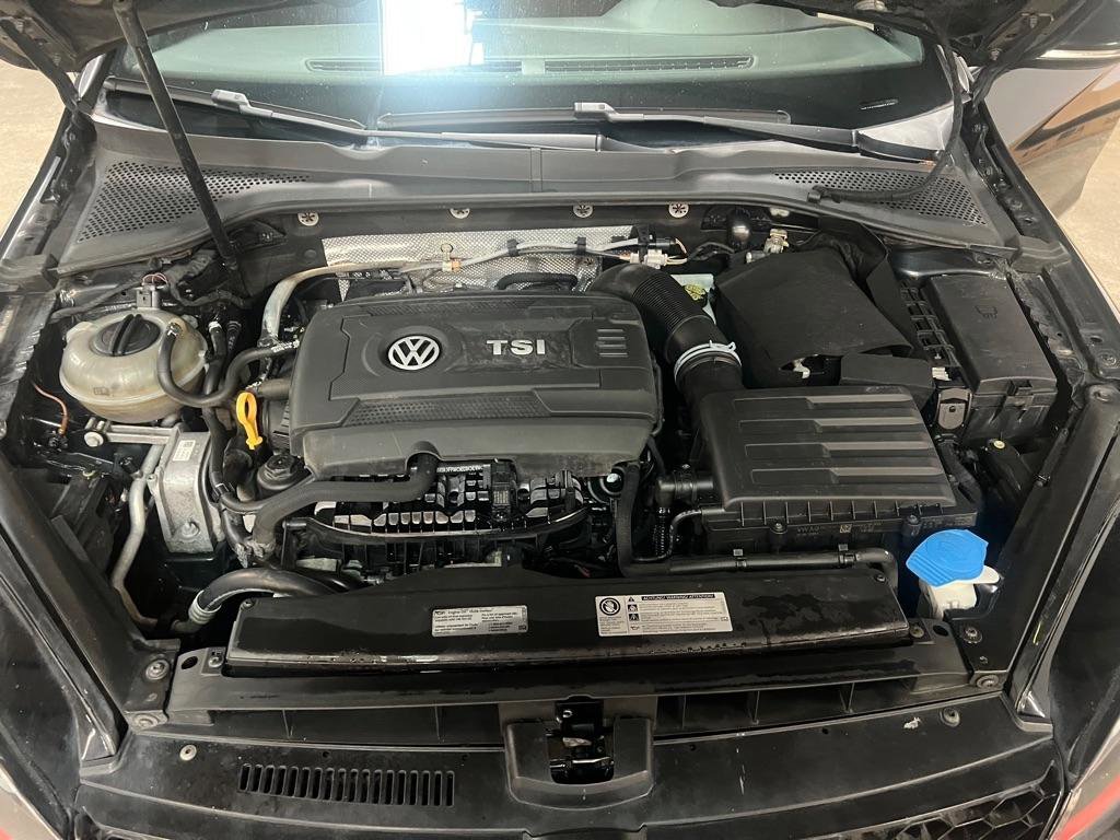 Used 2017 Volkswagen GTI S image 29