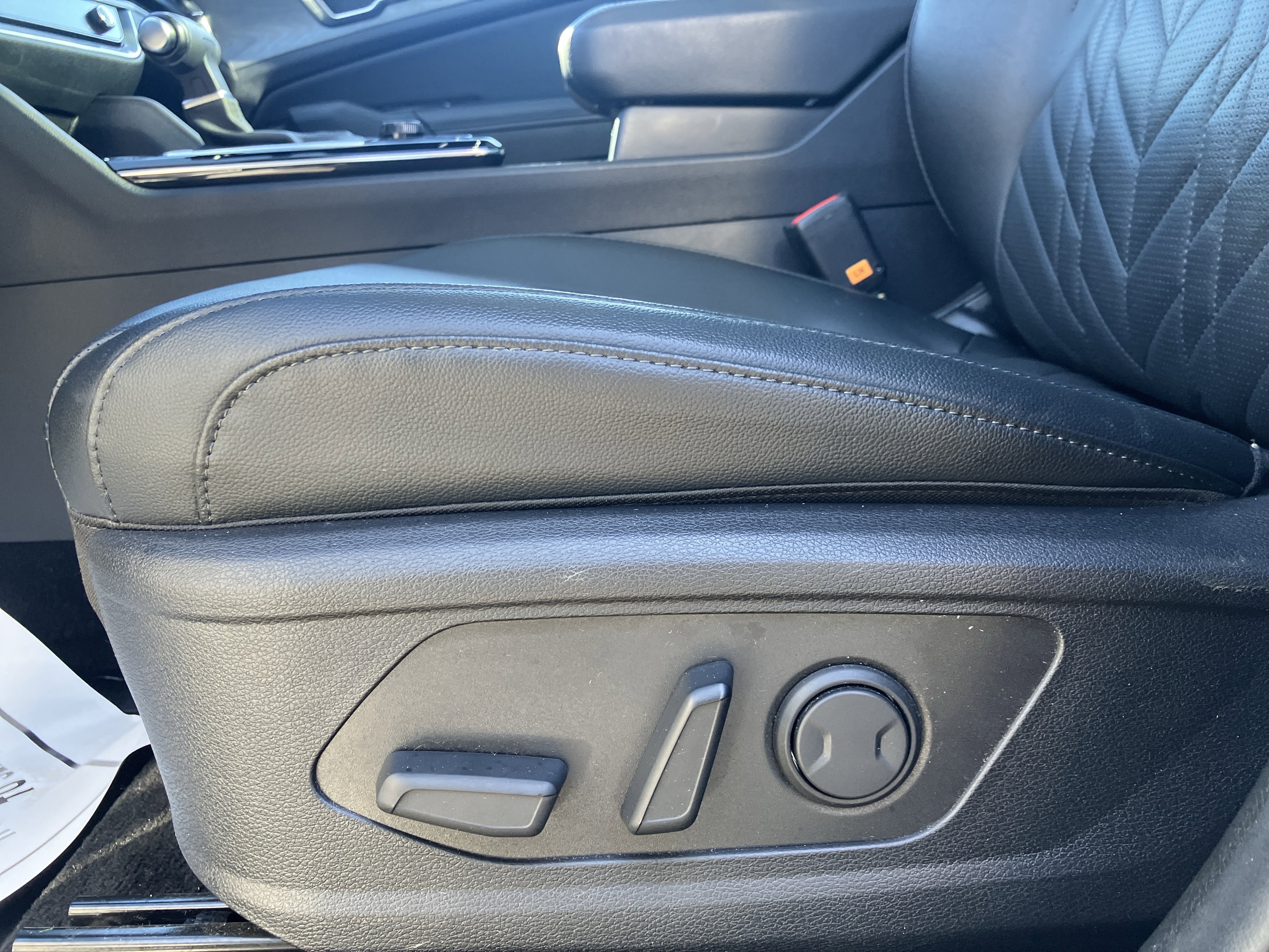 Used 2023 Kia Sportage X-Line w/ X-Line Premium Package image 19